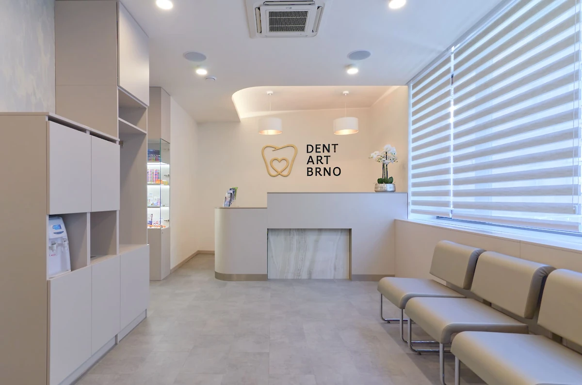 Recepce s čekárnou