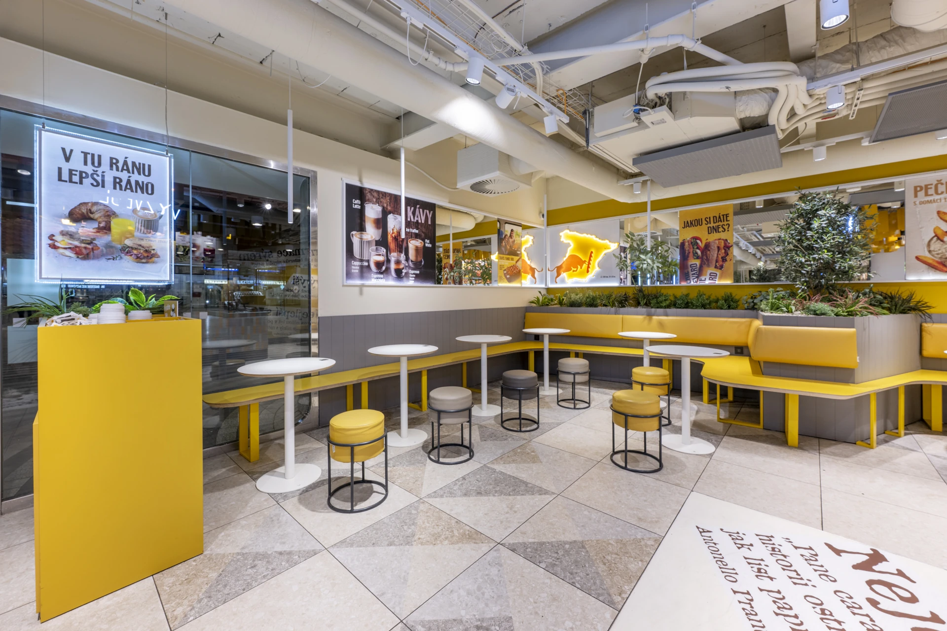 Interiér restaurace