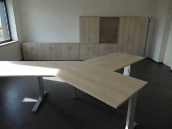 Skříně na míru pro společnost Rostěnice a.s.