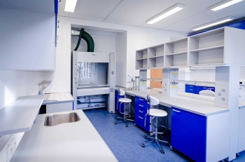 Interiér laboratoře na míru